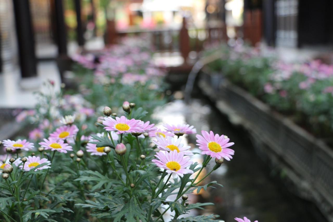 Doof Resort Hotel Lijiang (Yunnan) Exterior photo